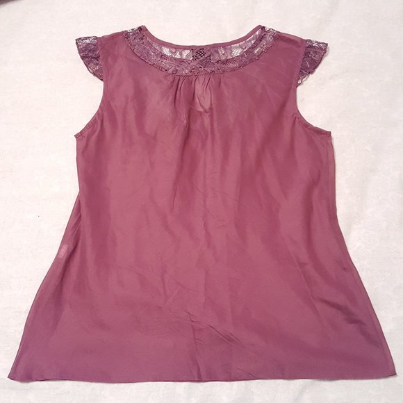 2/$20 Boho Lace Accent Cotton Sheer Sleeveless Top, Woman Small - Picture 11 of 13